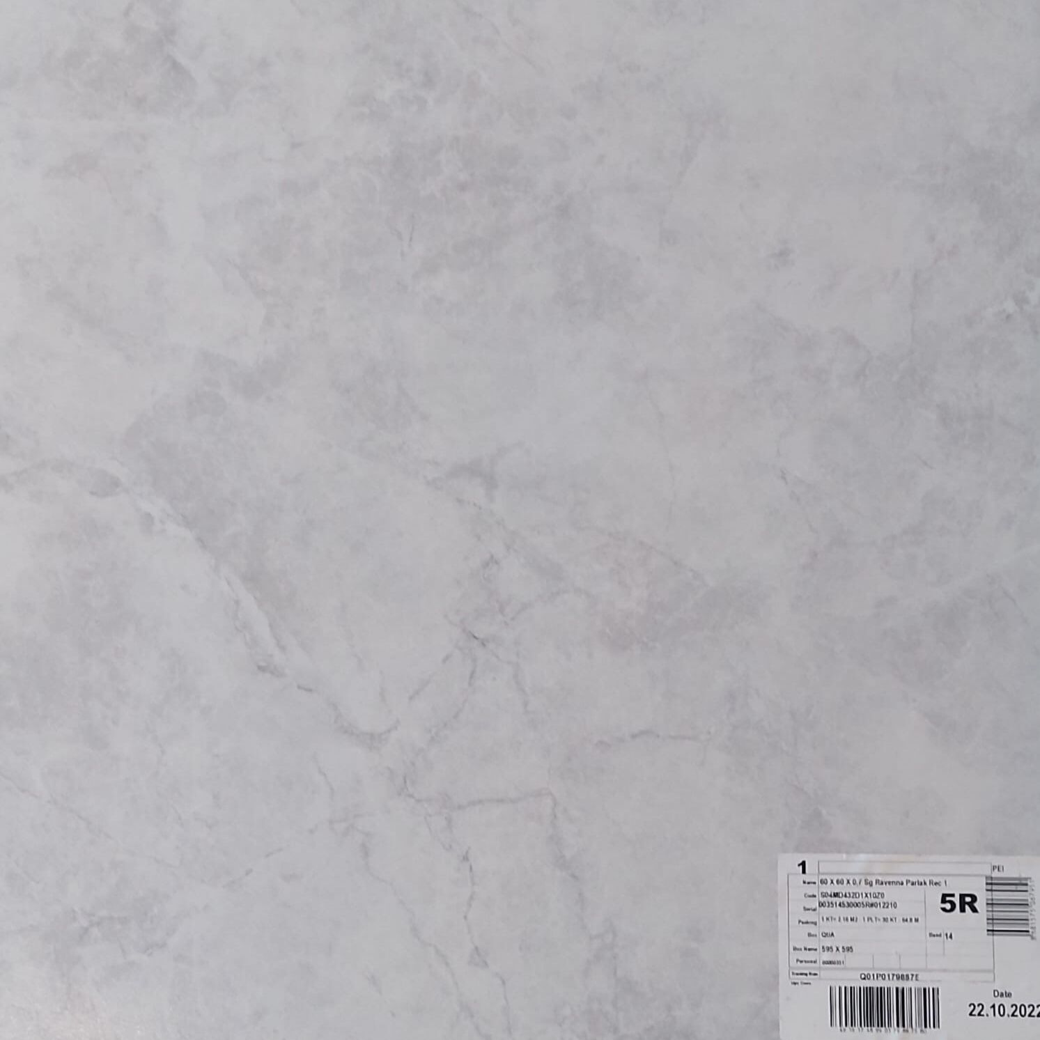 60X60X0,7 RAVENNA - PARLAK - REKTEFİYE ( 2.16 m2 Bir kutu fiyatıdır )